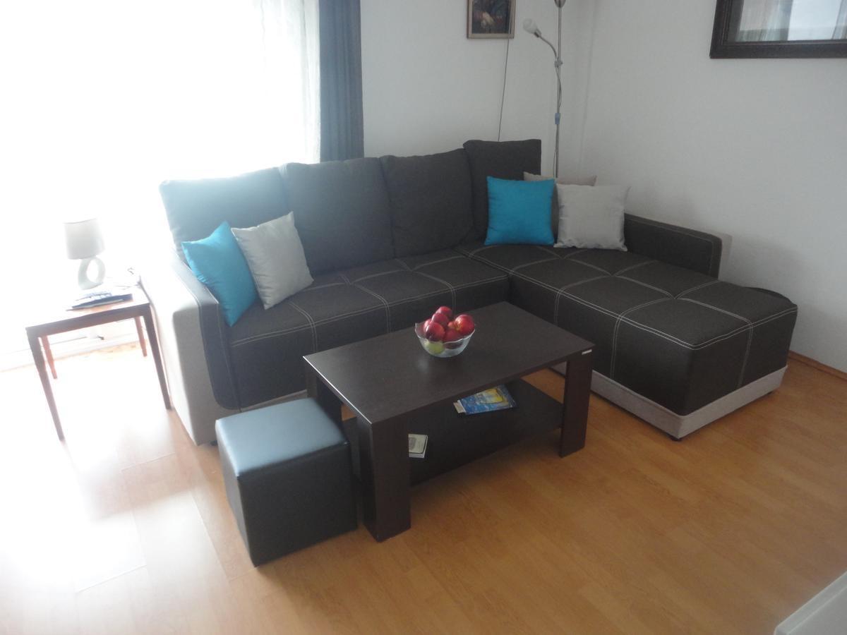 Brankas Apartments バール エクステリア 写真