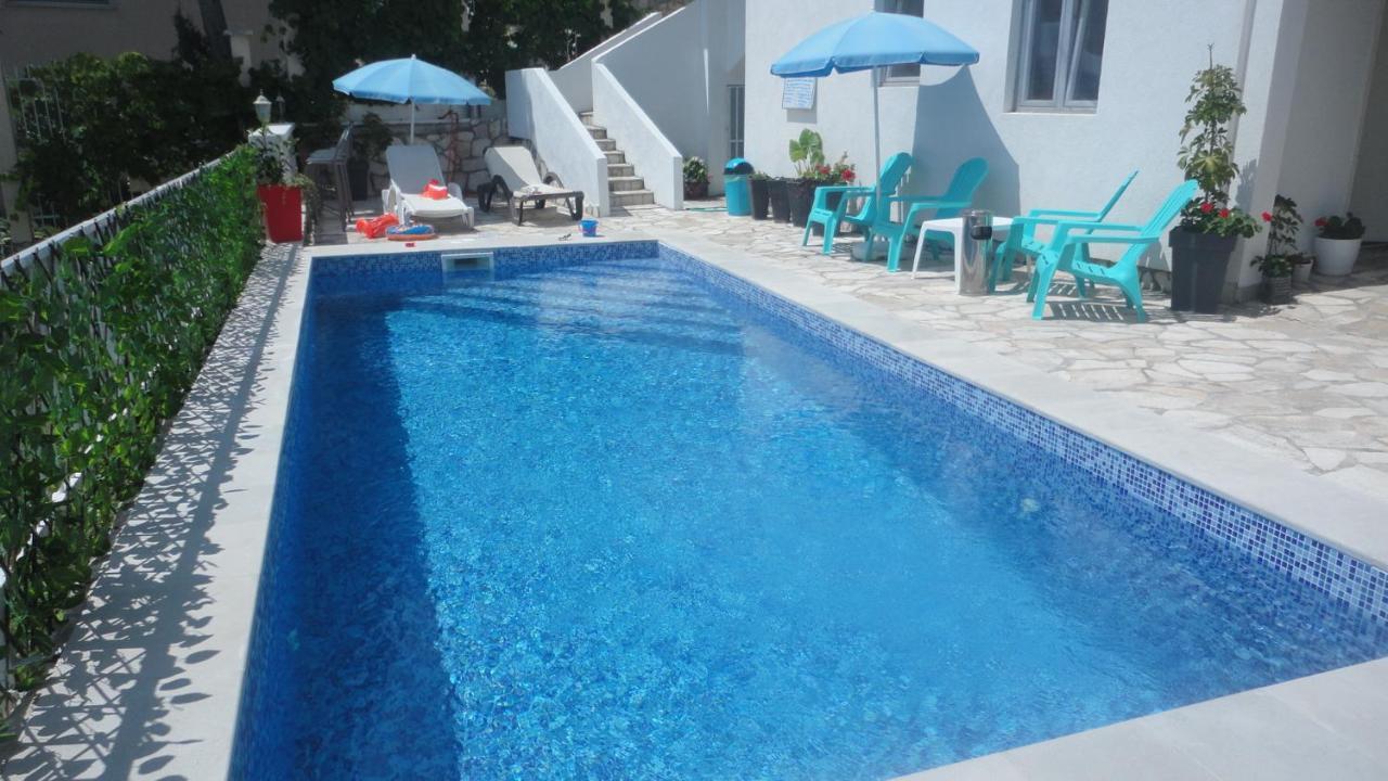 Brankas Apartments バール エクステリア 写真