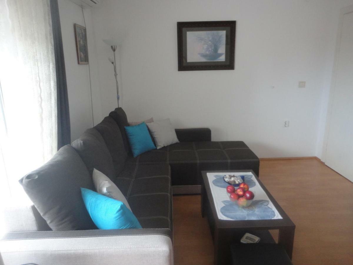 Brankas Apartments バール エクステリア 写真